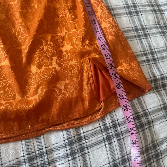 Lucy In The Sky Satin Rose Jacquard One Shoulder Knot Back Mini Dress in Rust M - Picture 14 of 16